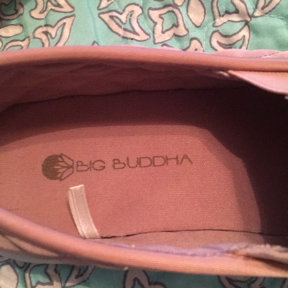 Shoes - Picture 3 of 3